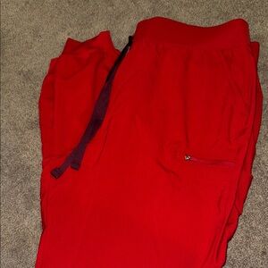 3/4 length scrub top, with matching jogger pants